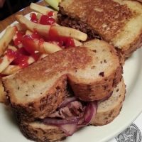 roasted beef sandwish